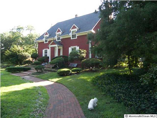 Property Photo:  650 E Kings Hwy  NJ 07748 