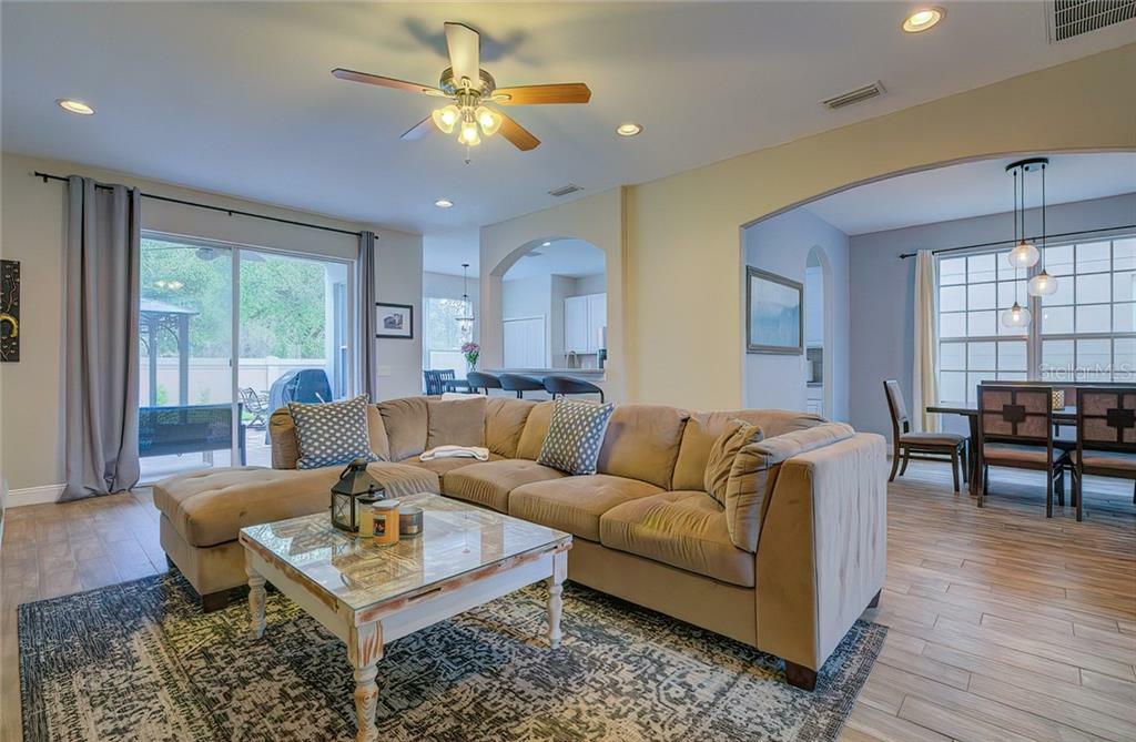 Property Photo: 3115 Downan Point Drive FL 34638