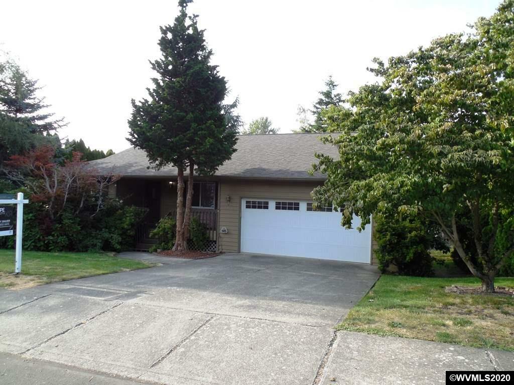 Property Photo:  1523  Corum Ct NW  OR 97304 