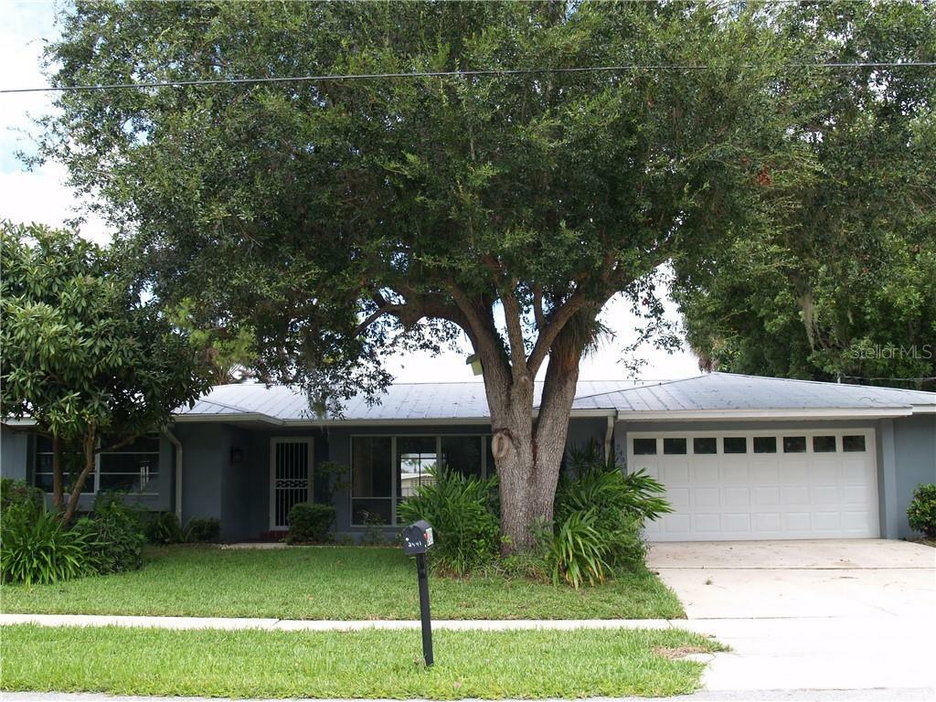 Property Photo:  2491 Baltic Avenue  FL 33952 