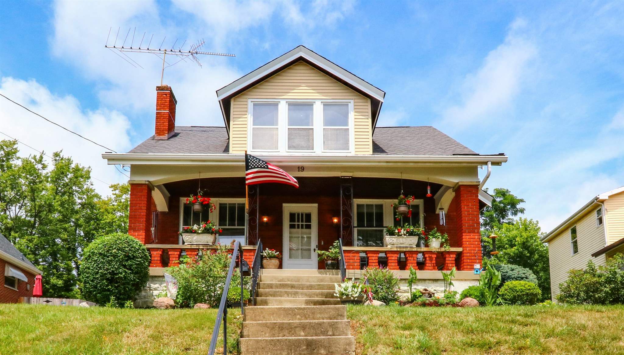 Property Photo: 19 Sherman Avenue KY 41075