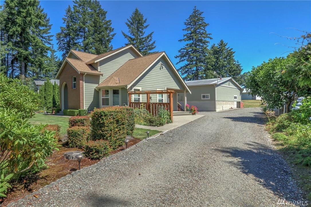 Property Photo: 10570 Willamette Meridian Rd NW WA 98383