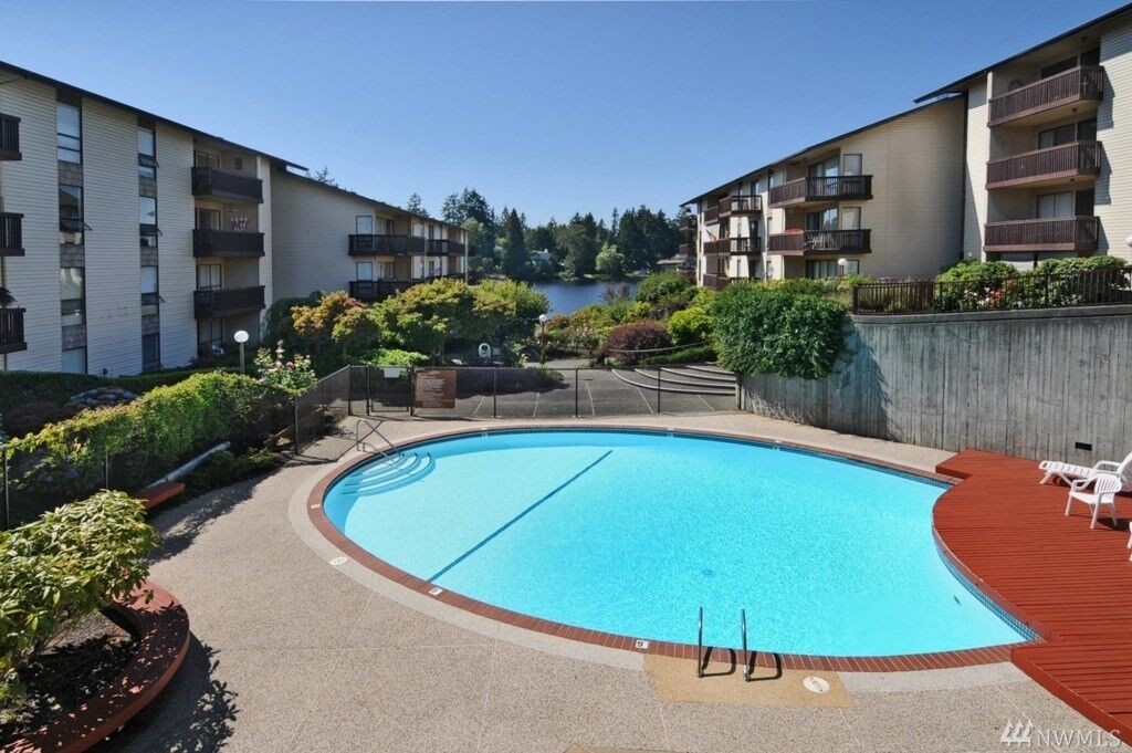 Property Photo:  13201  Linden Avenue N A511  WA 98133 