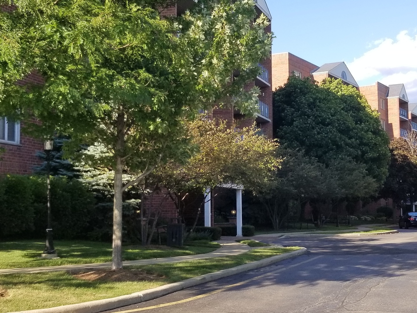 Property Photo:  6540 West Irving Park Road 403  IL 60634 