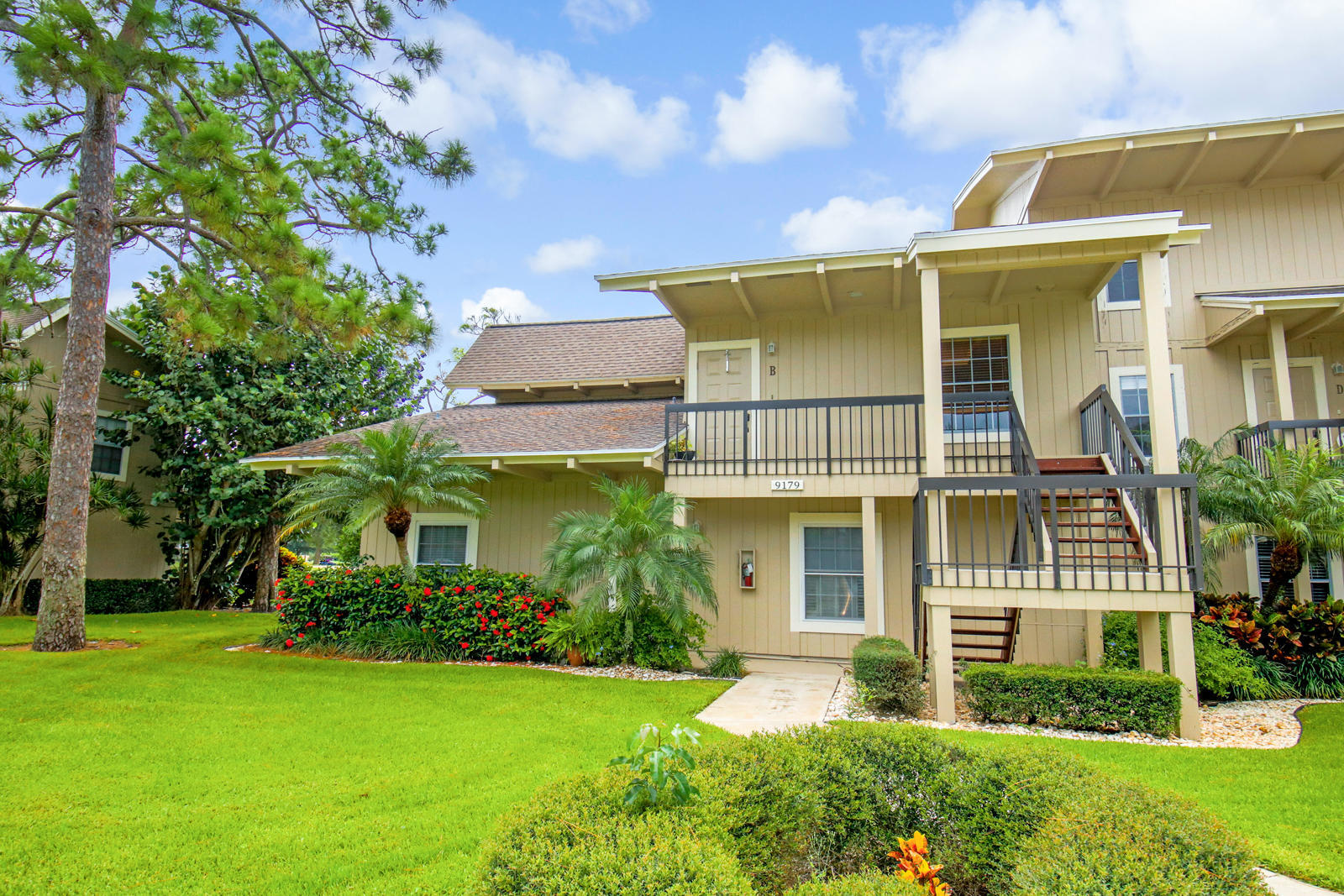 Property Photo: 9179 SE Riverfront Terrace B FL 33469