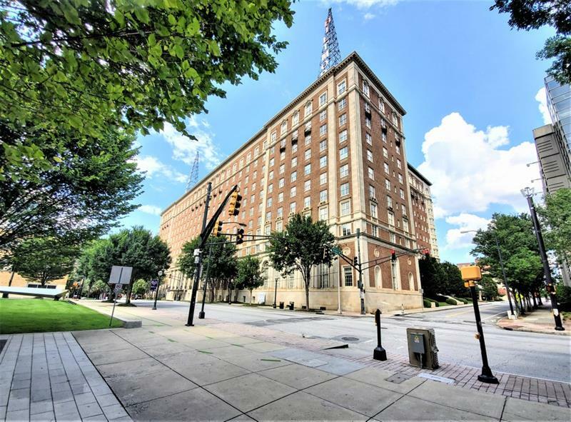 Property Photo: 30 5th Street NE 905 GA 30308