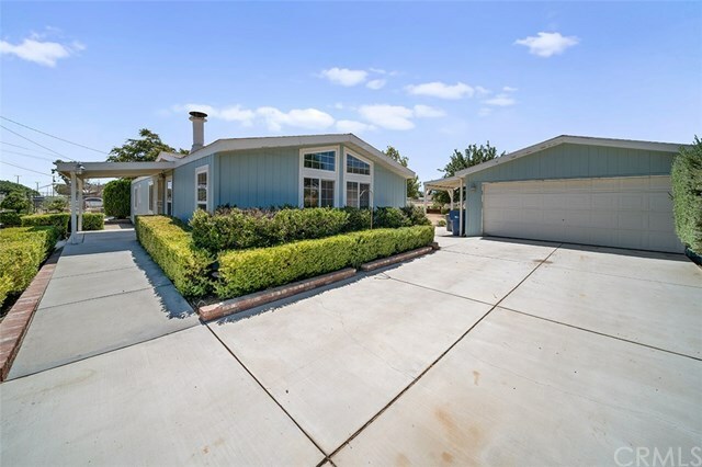 Property Photo:  10314 E Avenue S2  CA 93543 