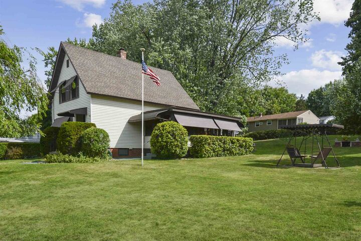 Property Photo: 66 Turnpike Street NH 03275