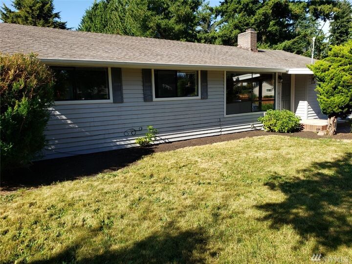 8213  218th Street SW  Edmonds WA 98026 photo