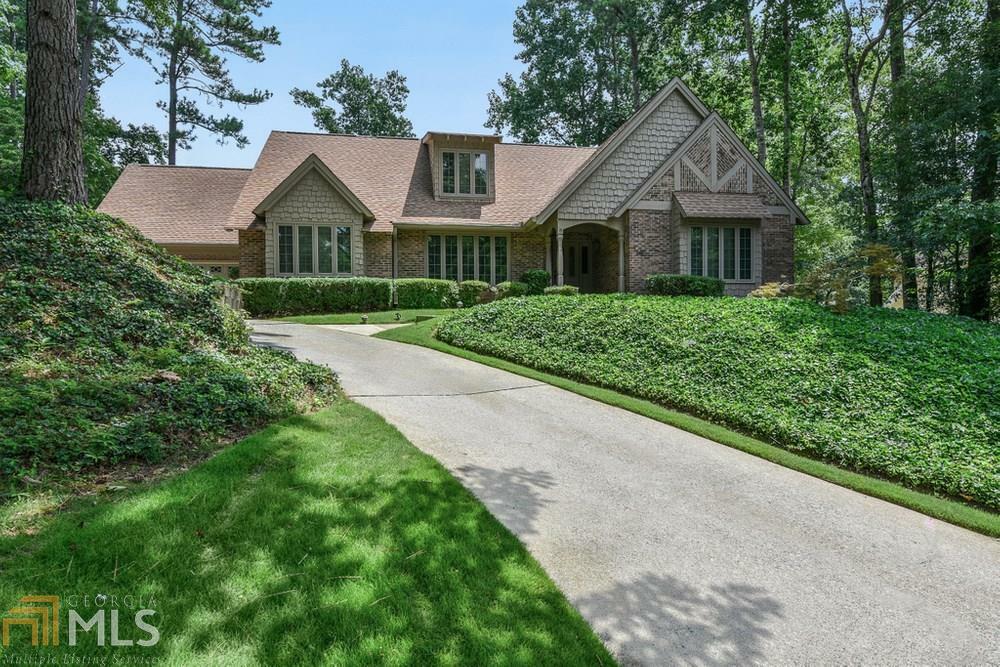 Property Photo:  1826 Mallard Lake Dr  GA 30068 