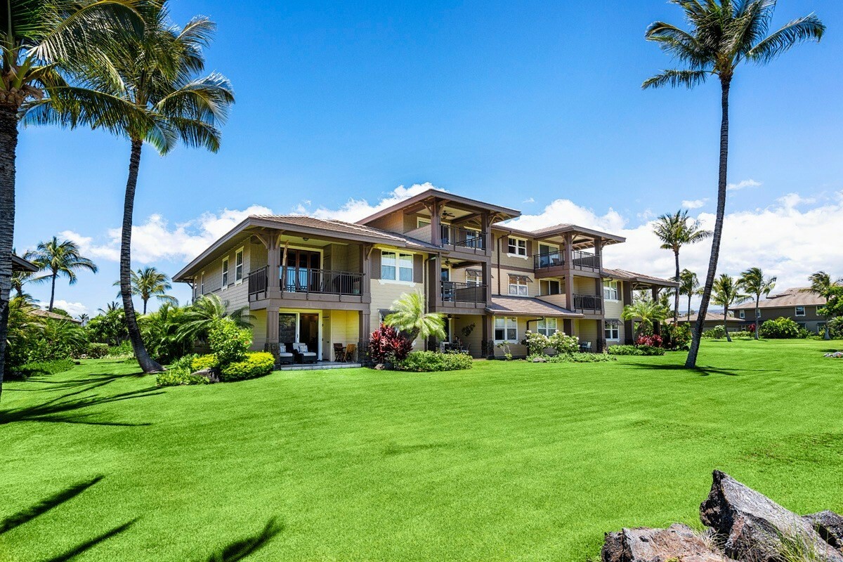 69-1033 Nawahine Pl 5H  Waikoloa HI 96743 photo