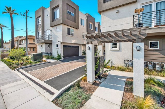 Property Photo: 7185 21st CA 92683