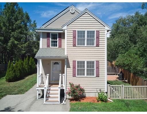 Property Photo: 124 Mascuppic Trl MA 01879