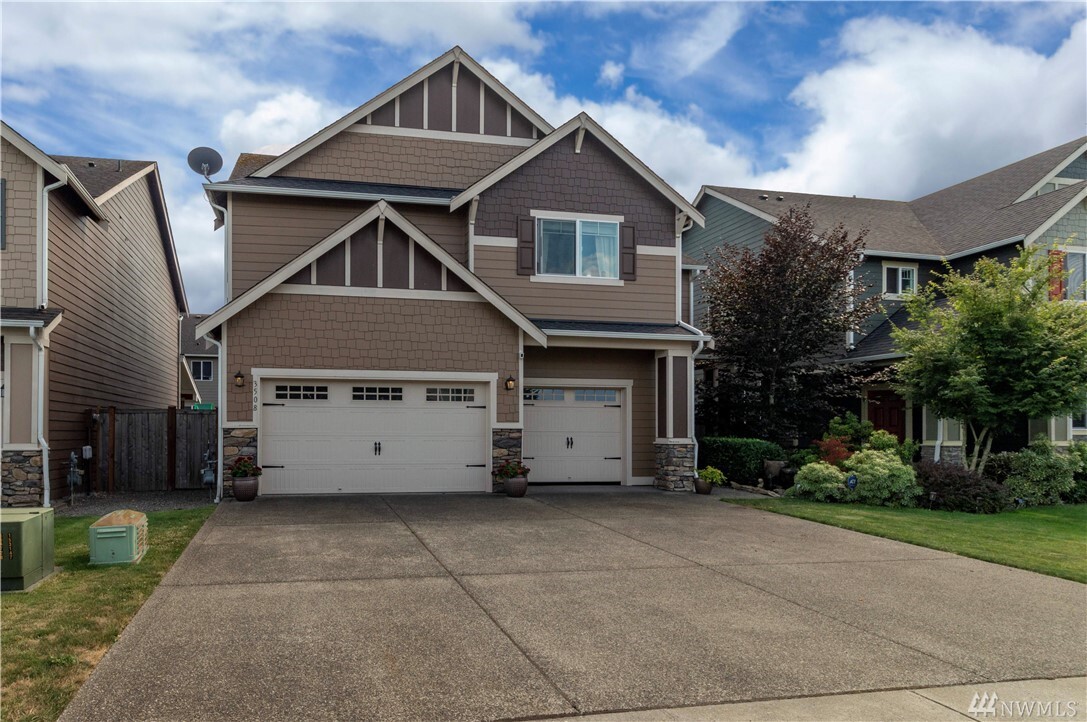 Property Photo:  3508  180th Street E  WA 98446 
