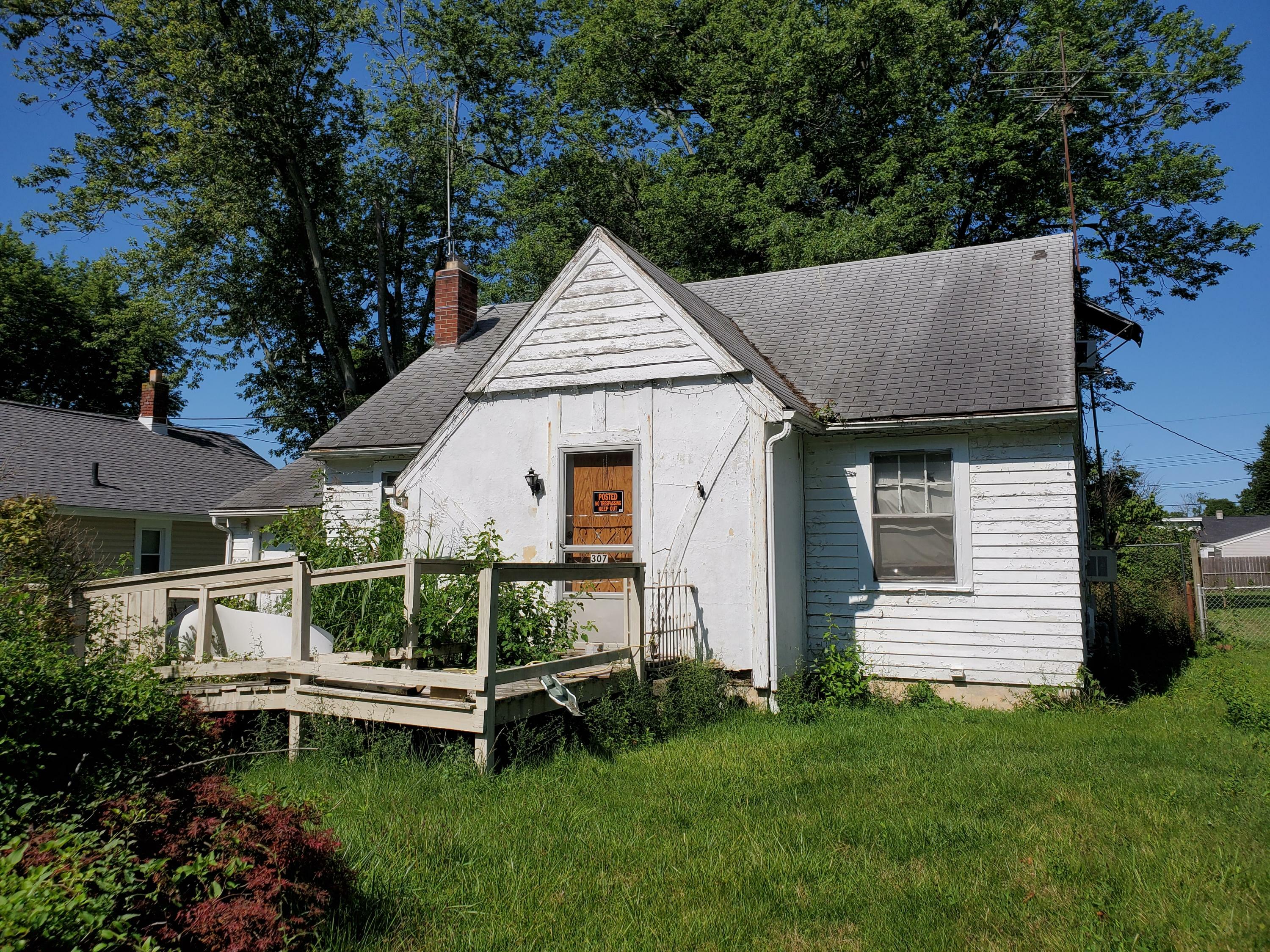 Property Photo:  307 Birch Road  OH 45503 