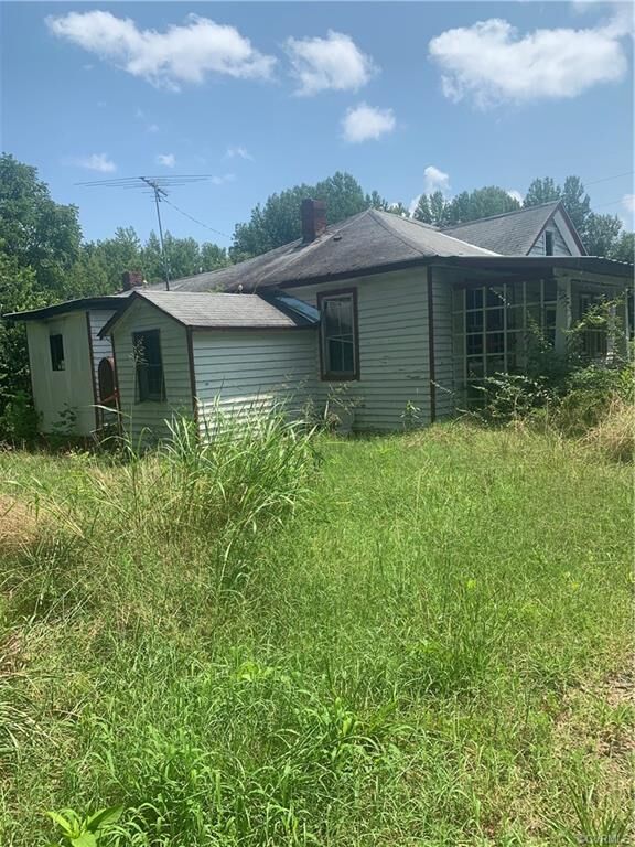 Property Photo:  36 Columbia Road  VA 23027 