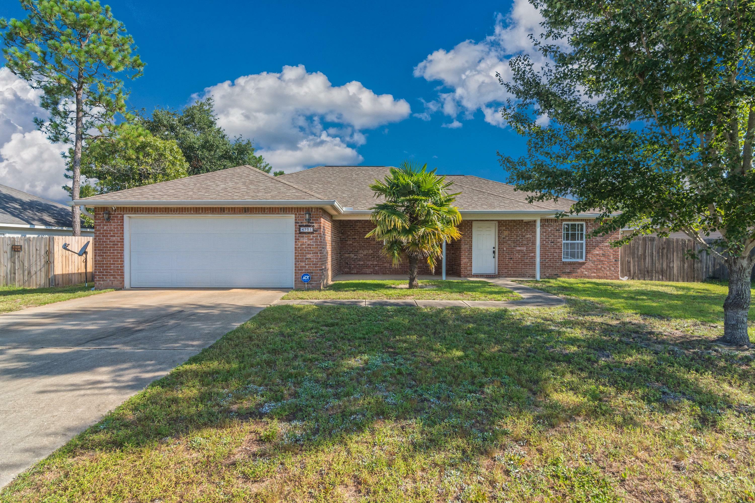 Property Photo:  4701 Falcon Way  FL 32539 