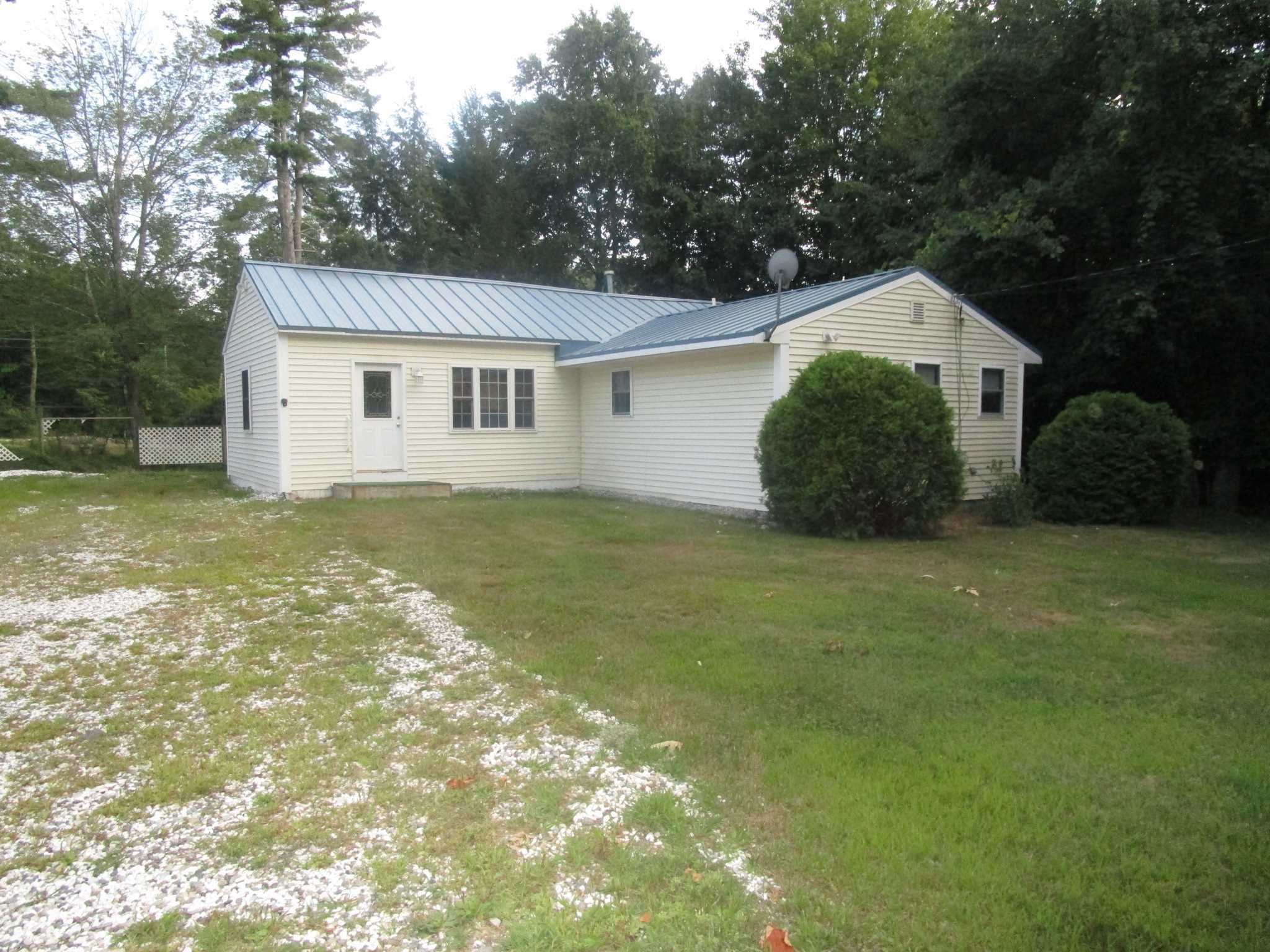 Property Photo:  16 Miriam Road  NH 03054 