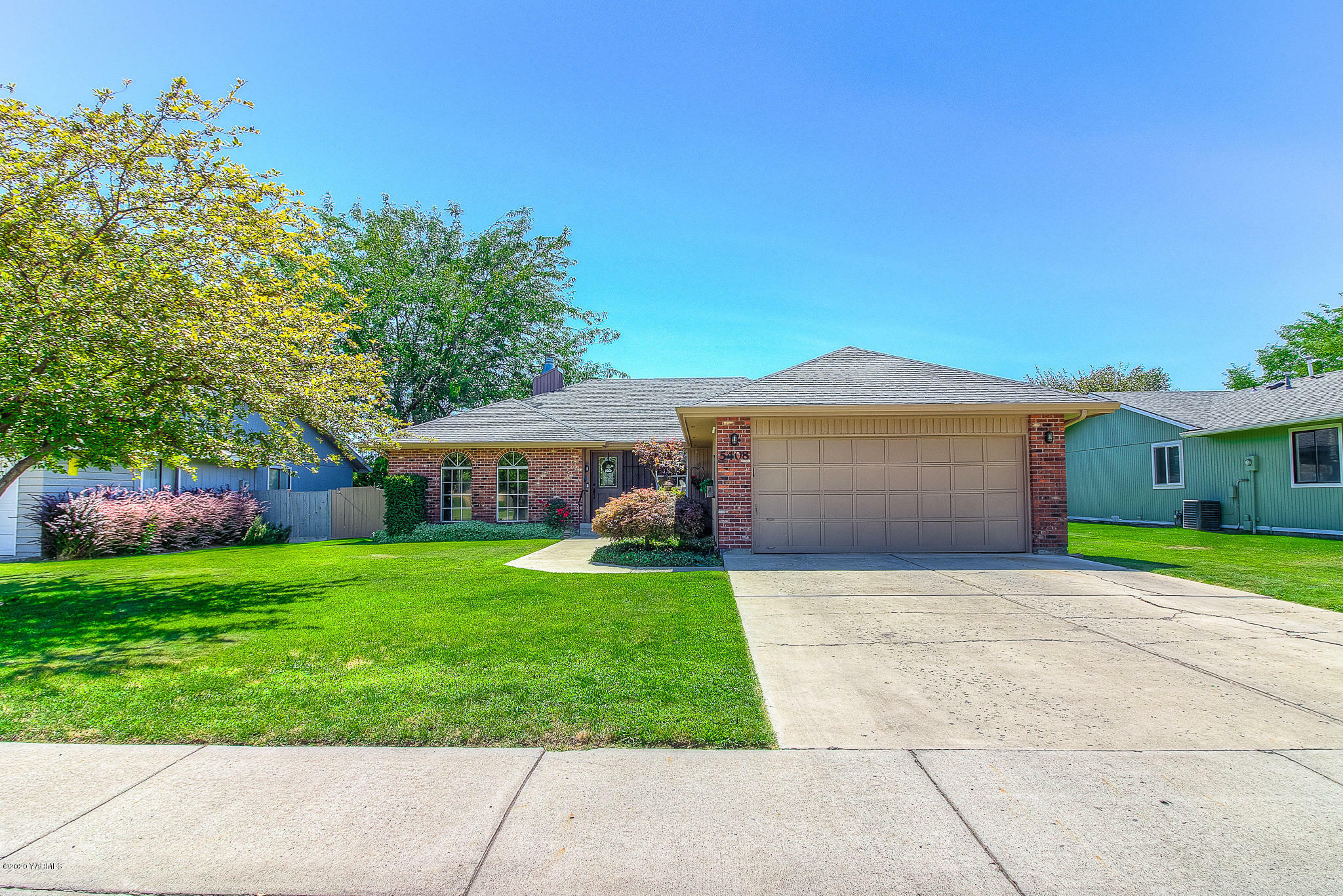Property Photo: 5408 Webster Ave WA 98908