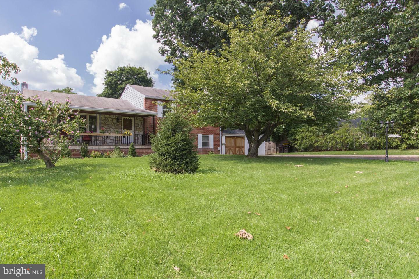 Property Photo:  2305 Springview Road  PA 19401 