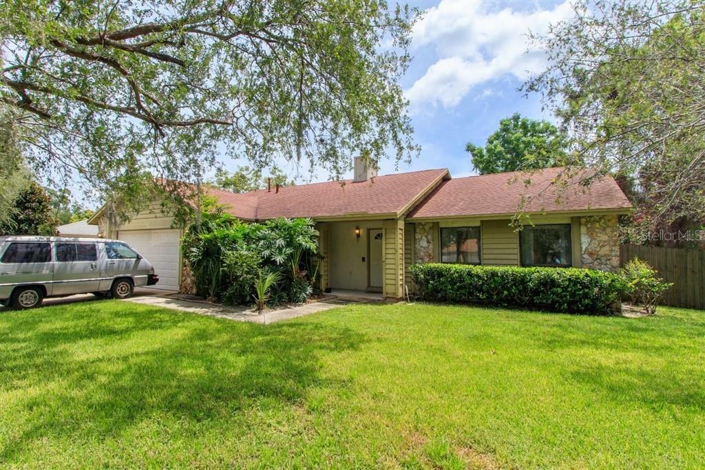 Property Photo:  8701 Alegre Circle  FL 32836 