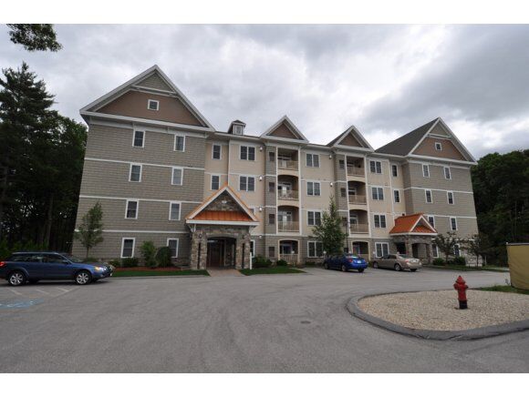 Property Photo: 4 Henry David Drive Bldg 1 305 NH 03062