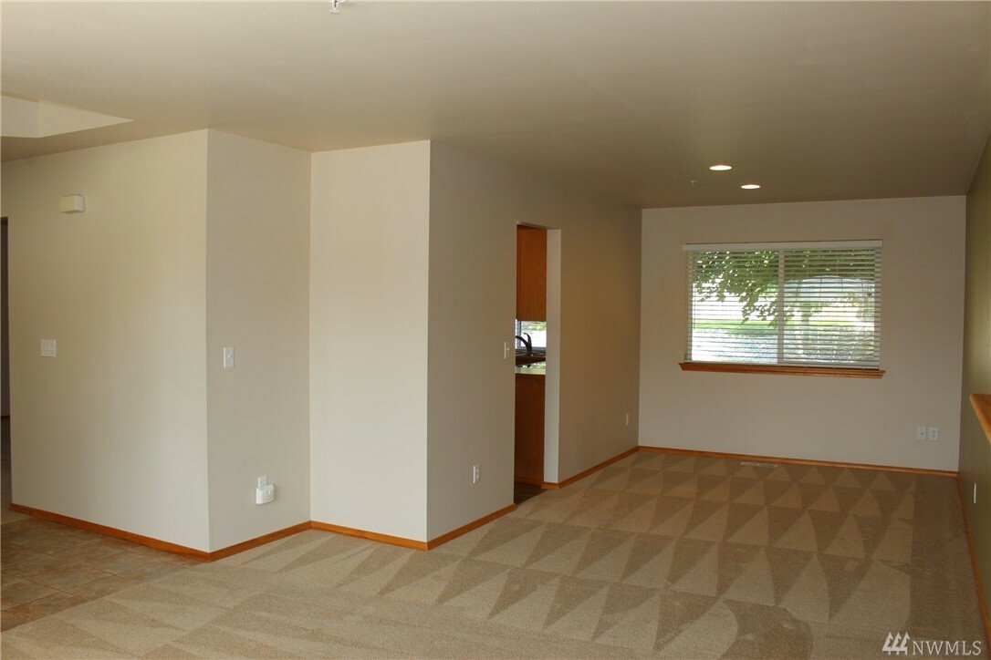 Property Photo: 2600 Fancher Heights Blvd WA 98802