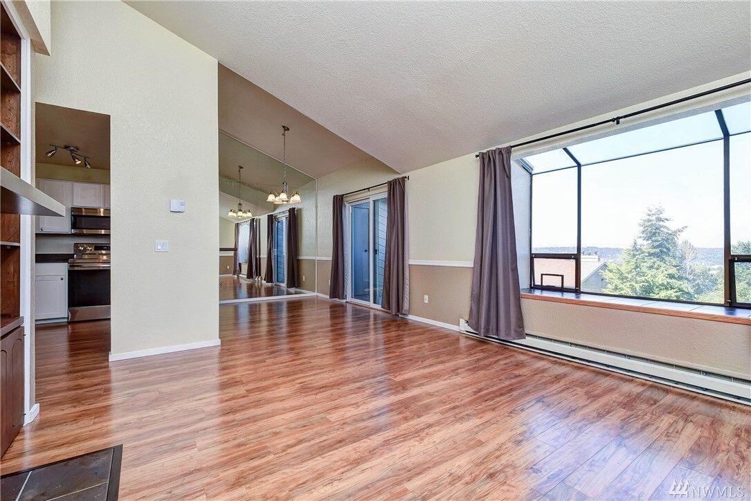 Property Photo:  1315 S Puget Drive C38  WA 98055 