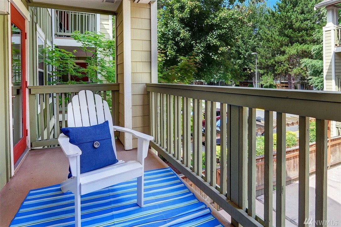 Property Photo:  7711 NE 175th St E 205  WA 98028 