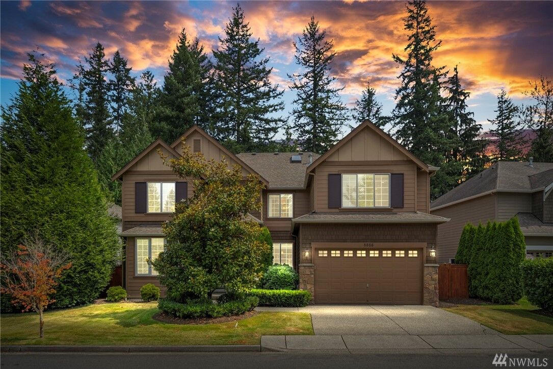 Property Photo:  8856  237th Place NE  WA 98053 