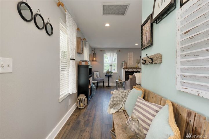 Property Photo: 2105 NE Ivy WA 98310