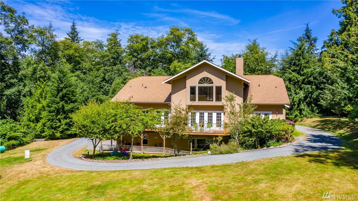 Property Photo:  5749 Littlefir Lane  WA 98249 