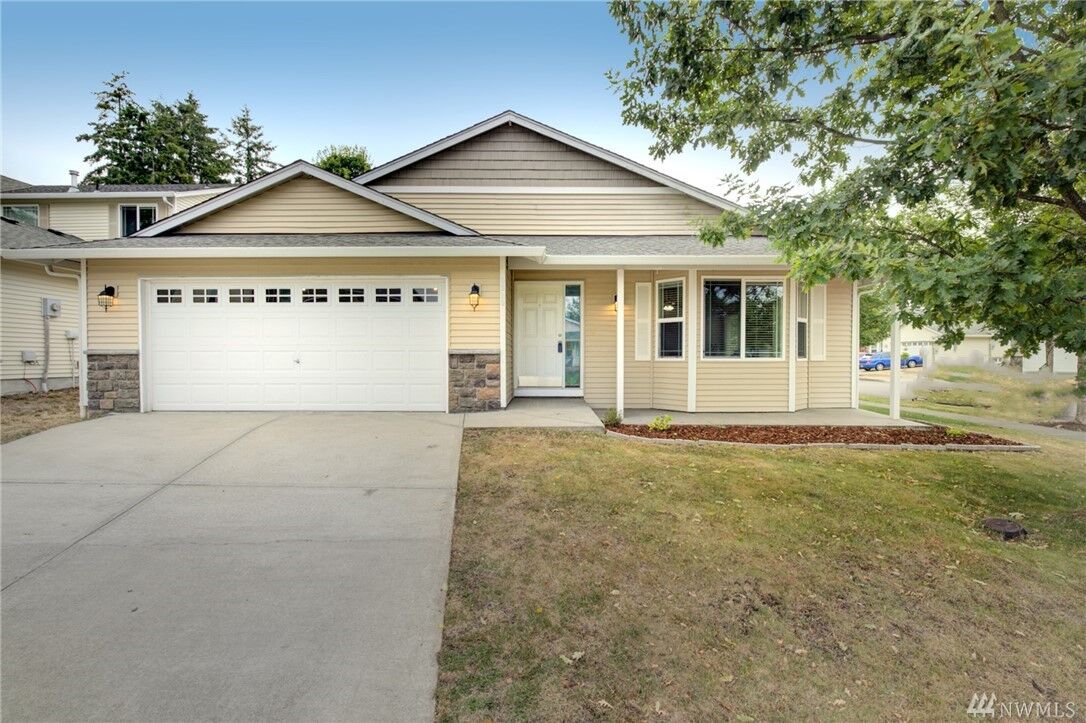 Property Photo:  3320  Kona Street NE  WA 98516