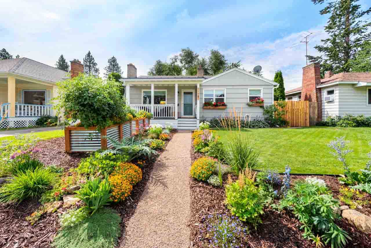 Property Photo: 1108 E 38th Ave WA 99203
