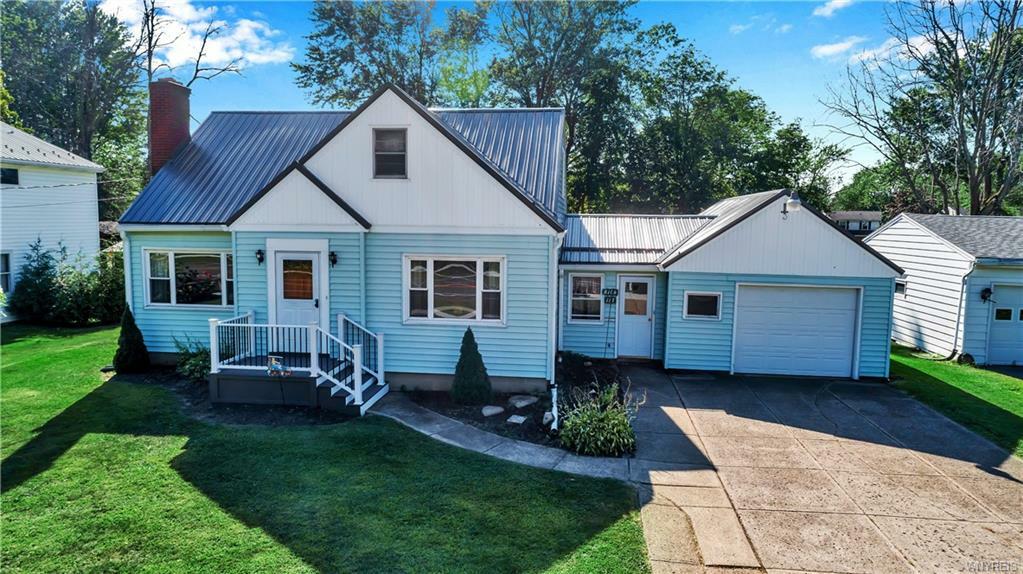 Property Photo: 117 Sunset Drive NY 14075