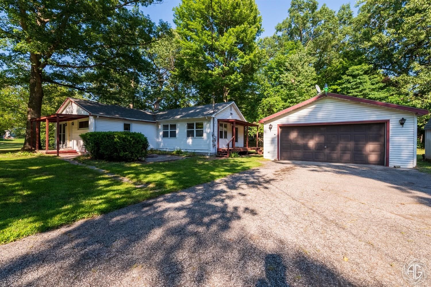 Property Photo:  1518 Walnut Street  IN 46360 