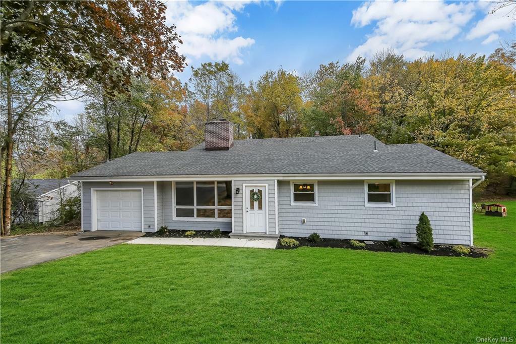 Property Photo:  18 E Collier Drive  NY 10512 