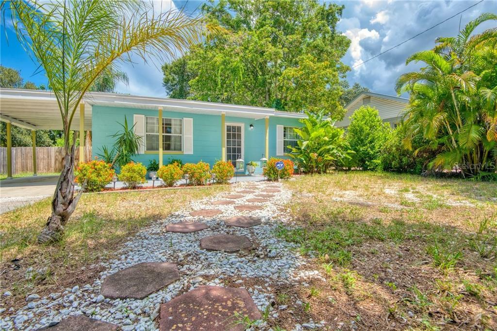 Property Photo:  910 7th Avenue SW  FL 33770 