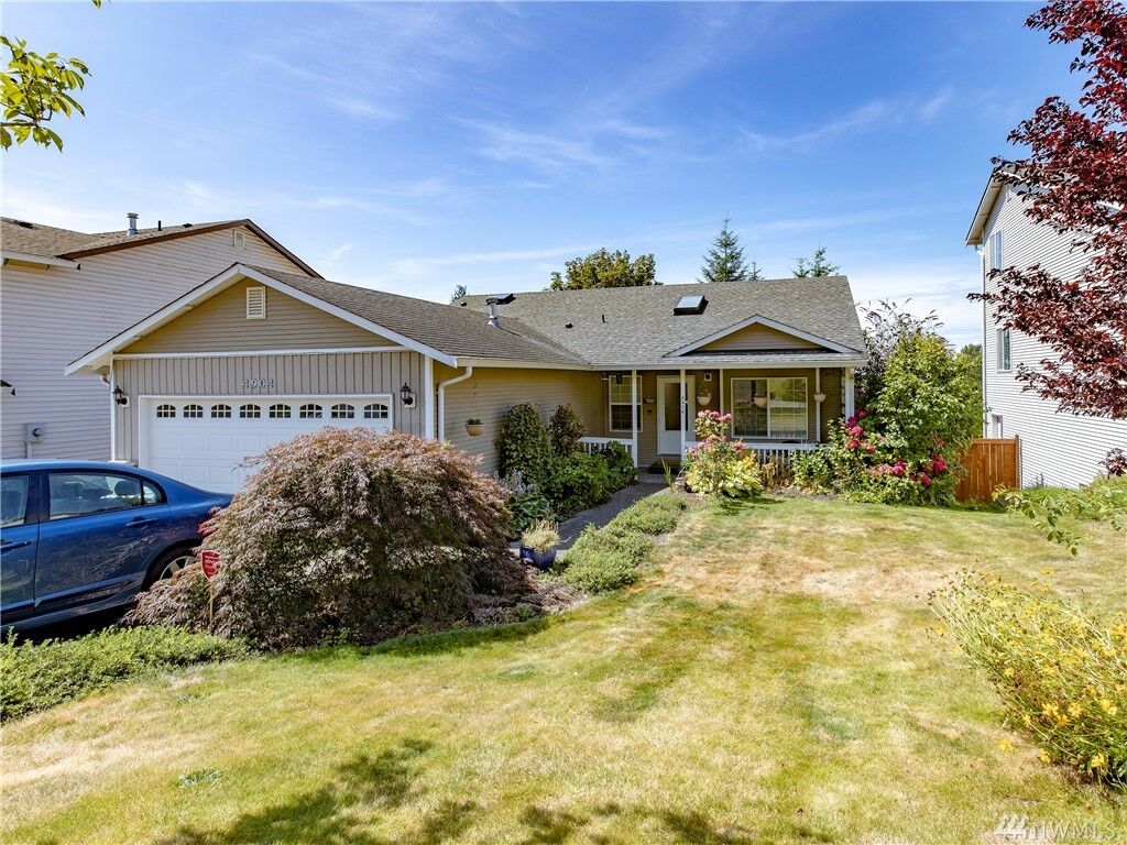 Property Photo:  4904  72nd Drive NE  WA 98270 