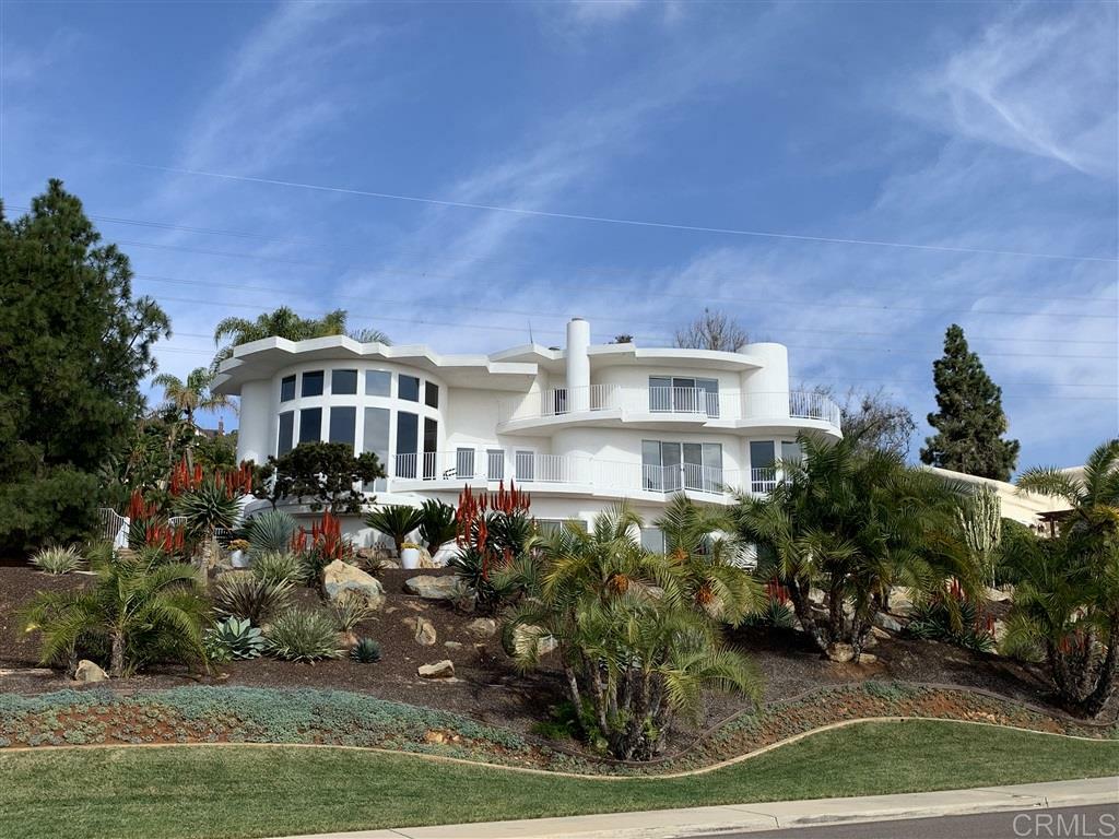Property Photo: 7215 El Fuerte St CA 92009