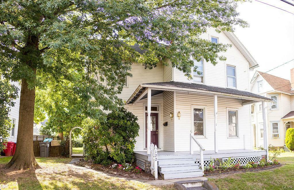 Property Photo:  122 South 9th Street  PA 18951 