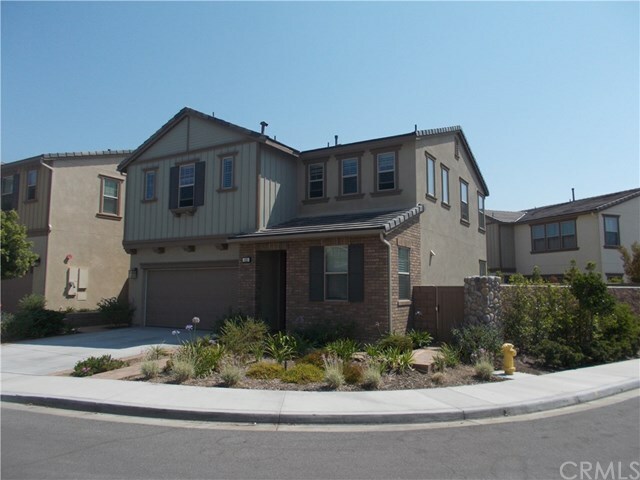 Property Photo: 111 Shadowbrook CA 92604