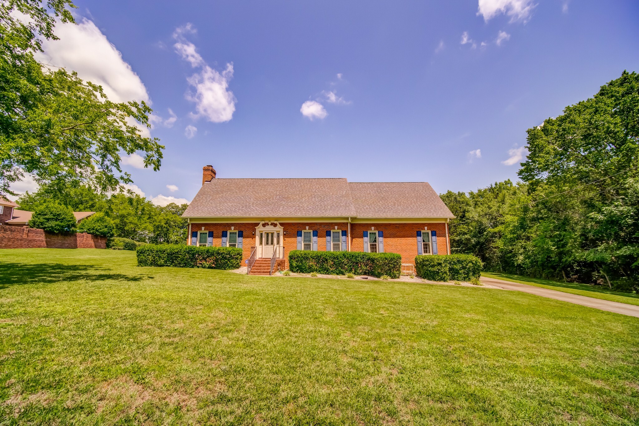 Property Photo: 5408 Ashby Dr TN 37013