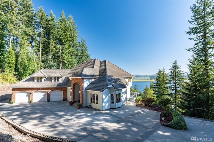 24123  Old Day Creek Road  Sedro Woolley WA 98284 photo