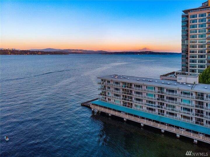 Property Photo: 1810 43rd Avenue E 109 WA 98112