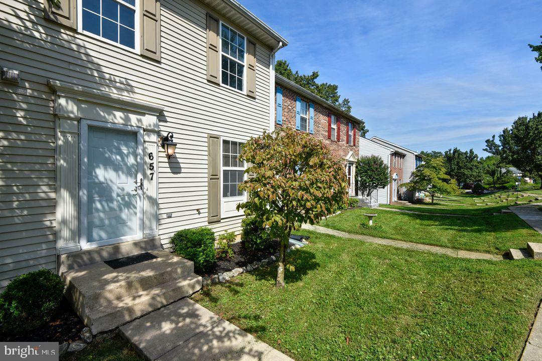 Property Photo:  657 Realm Court W  MD 21113 