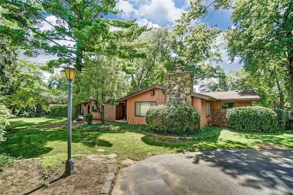 Property Photo:  320 Towerview Road  OH 45429