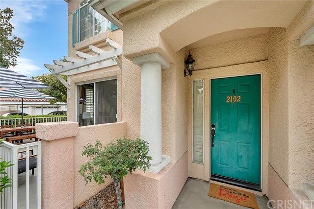 Property Photo:  27011 Karns Court 2102  CA 91387 