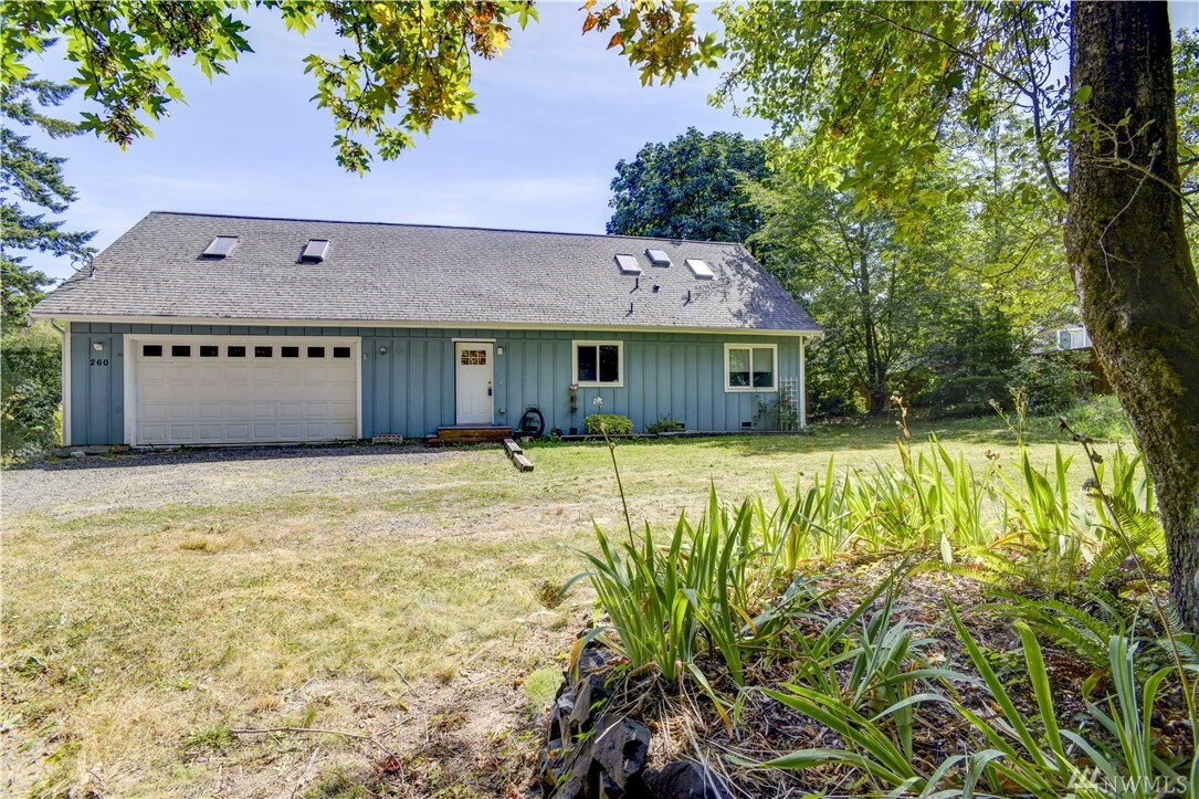 Property Photo:  260 NE Old Belfair Hwy  WA 98528 