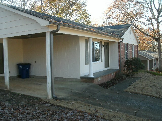 Property Photo:  66 Union St  TN 38351 